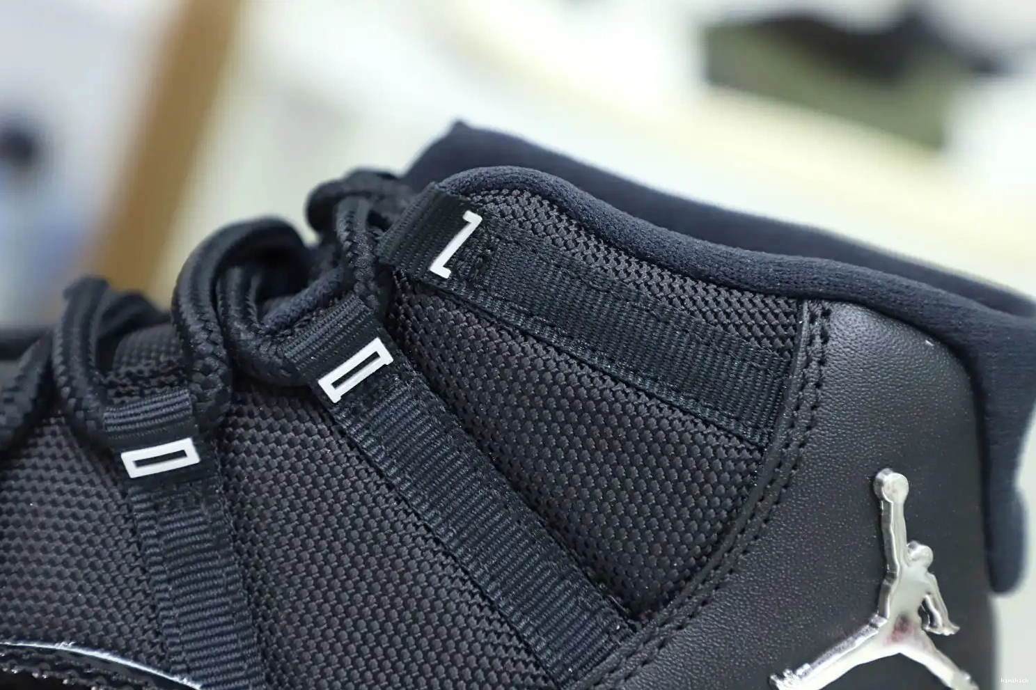 JORDAN AIR Kimikick RETRO 11   25TH 'JUBILEE 0611